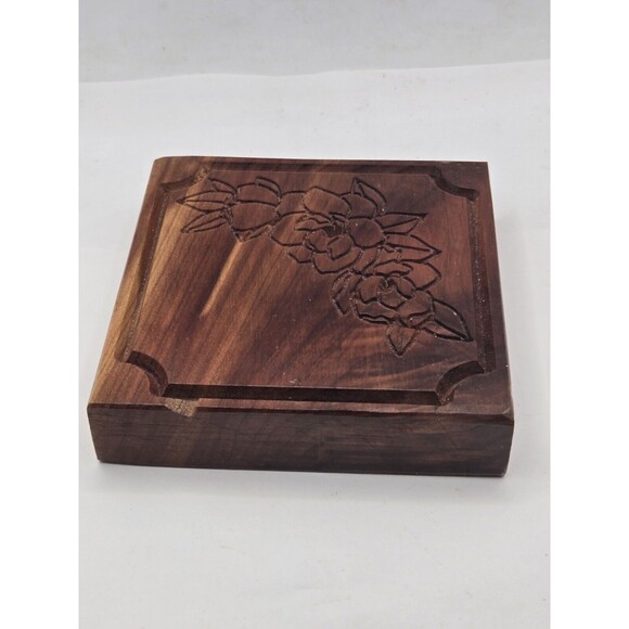 Two Crazy Dogs Cedar 4" x 4" Magnolia Carved Block Set of 3 - Picture 13 of 16